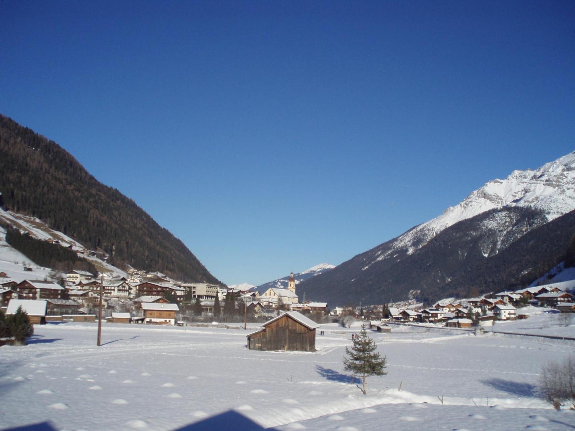 Pension Nigella Neustift im Stubaital Exterior photo